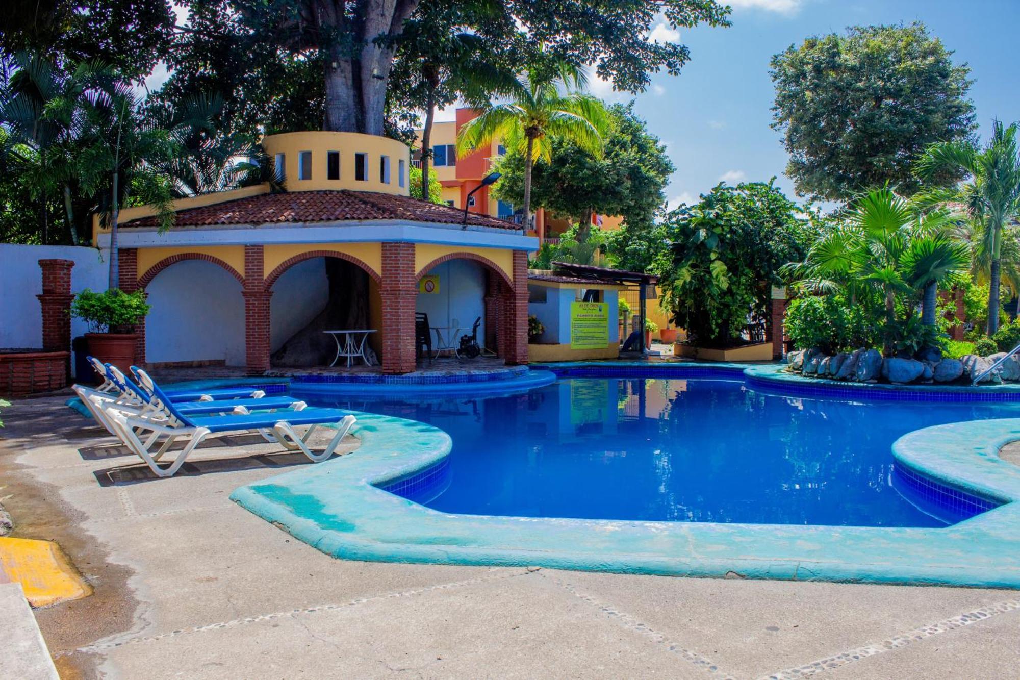 Bungalows As De Oros Rincon de Guayabitos Esterno foto